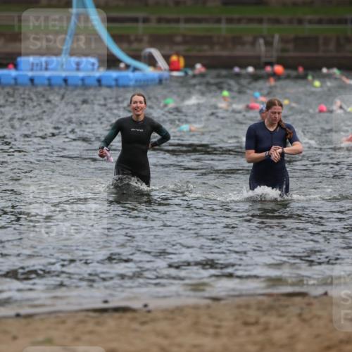 13.09.2026 - Stadtparktriathlon Mo-Foto http://msf.ph/oto/10257868 13.09.2026 11:11:25 Schwimmen 752, 790 meine-sportfotos.de