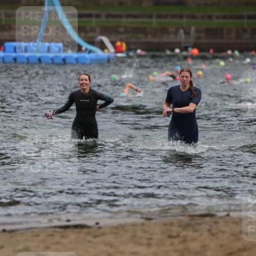 13.09.2026 - Stadtparktriathlon Mo-Foto http://msf.ph/oto/10257871 13.09.2026 11:11:25 Schwimmen 752, 790 meine-sportfotos.de