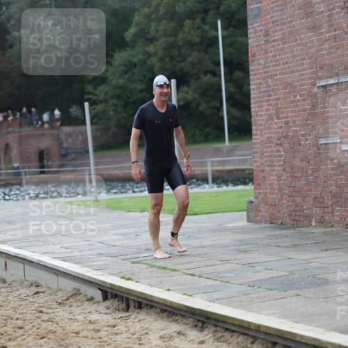 13.09.2026 - Stadtparktriathlon Mo-Foto http://msf.ph/oto/10257885 13.09.2026 11:36:48 Schwimmen 902 meine-sportfotos.de