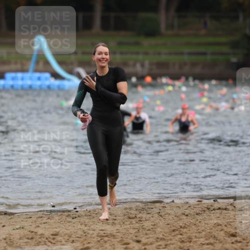13.09.2026 - Stadtparktriathlon Mo-Foto http://msf.ph/oto/10257912 13.09.2026 11:11:34 Schwimmen 736, 752, 790 meine-sportfotos.de