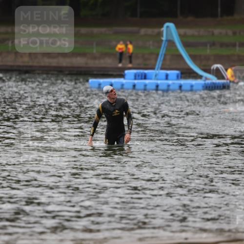 13.09.2026 - Stadtparktriathlon Mo-Foto http://msf.ph/oto/10257942 13.09.2026 11:50:52 Schwimmen  meine-sportfotos.de