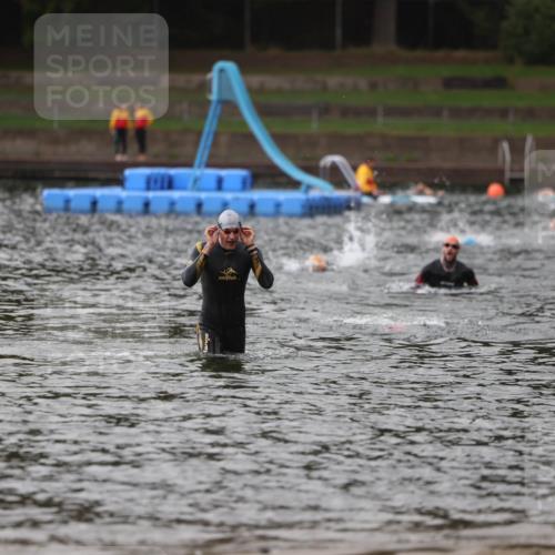 13.09.2026 - Stadtparktriathlon Mo-Foto http://msf.ph/oto/10257954 13.09.2026 11:50:55 Schwimmen  meine-sportfotos.de
