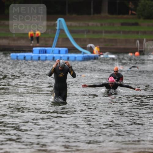 13.09.2026 - Stadtparktriathlon Mo-Foto http://msf.ph/oto/10257955 13.09.2026 11:50:57 Schwimmen 962, 1017 meine-sportfotos.de