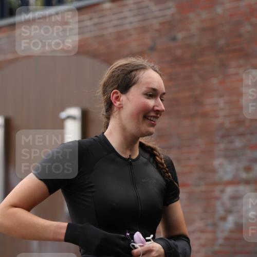 13.09.2026 - Stadtparktriathlon Mo-Foto http://msf.ph/oto/10257956 13.09.2026 11:11:39 Schwimmen 733, 736, 752, 786, 798 meine-sportfotos.de