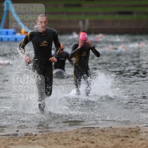 13.09.2026 - Stadtparktriathlon Mo-Foto http://msf.ph/oto/10257973 13.09.2026 11:51:06 Schwimmen 962, 1017 meine-sportfotos.de