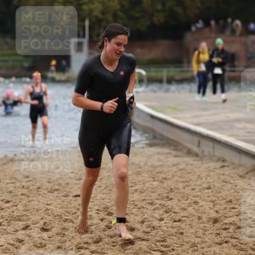 13.09.2026 - Stadtparktriathlon Mo-Foto http://msf.ph/oto/10257984 13.09.2026 11:11:46 Schwimmen 733, 736, 786, 798 meine-sportfotos.de