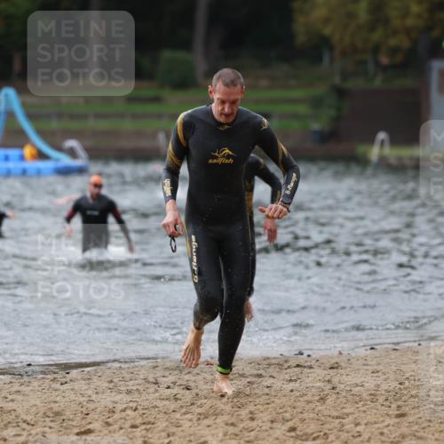 13.09.2026 - Stadtparktriathlon Mo-Foto http://msf.ph/oto/10257986 13.09.2026 11:51:09 Schwimmen 952, 962, 1017 meine-sportfotos.de