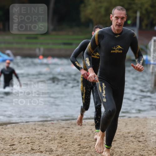 13.09.2026 - Stadtparktriathlon Mo-Foto http://msf.ph/oto/10257989 13.09.2026 11:51:10 Schwimmen 952, 962, 1017 meine-sportfotos.de