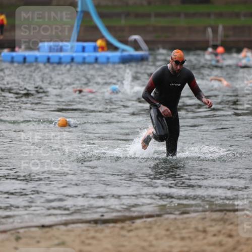 13.09.2026 - Stadtparktriathlon Mo-Foto http://msf.ph/oto/10257990 13.09.2026 11:51:14 Schwimmen 952, 962, 1017 meine-sportfotos.de