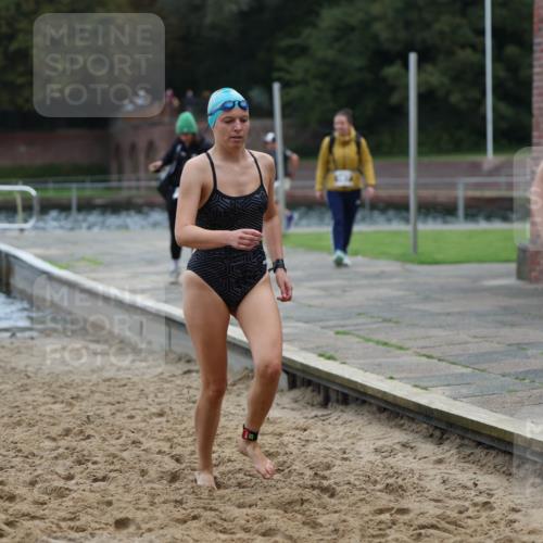 13.09.2026 - Stadtparktriathlon Mo-Foto http://msf.ph/oto/10258021 13.09.2026 11:11:53 Schwimmen 733, 786, 792, 796, 798, 818 meine-sportfotos.de