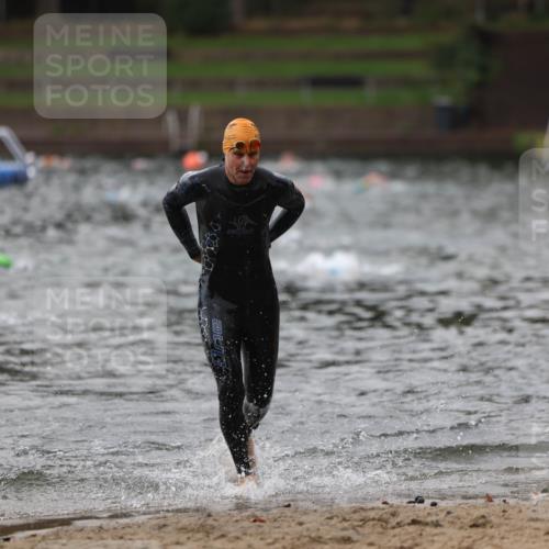 13.09.2026 - Stadtparktriathlon Mo-Foto http://msf.ph/oto/10258042 13.09.2026 11:51:25 Schwimmen 952, 990 meine-sportfotos.de