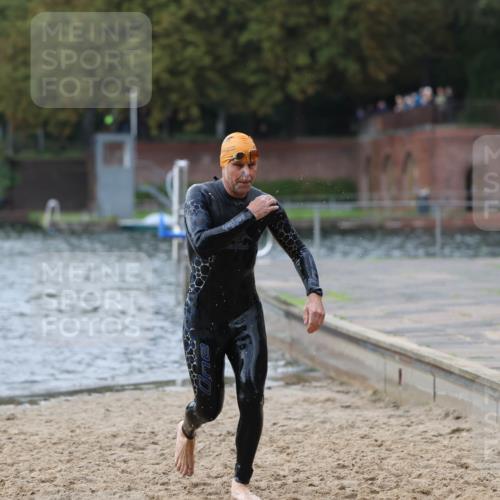 13.09.2026 - Stadtparktriathlon Mo-Foto http://msf.ph/oto/10258056 13.09.2026 11:51:29 Schwimmen 965, 990, 1059 meine-sportfotos.de