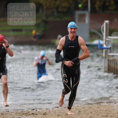 13.09.2026 - Stadtparktriathlon Mo-Foto http://msf.ph/oto/10258081 13.09.2026 11:51:37 Schwimmen 965, 972, 1001, 1036, 1059 meine-sportfotos.de