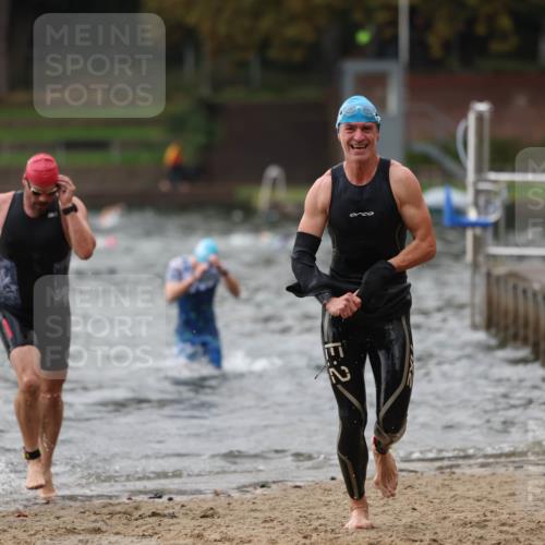 13.09.2026 - Stadtparktriathlon Mo-Foto http://msf.ph/oto/10258083 13.09.2026 11:51:37 Schwimmen 965, 972, 1001, 1036, 1059 meine-sportfotos.de