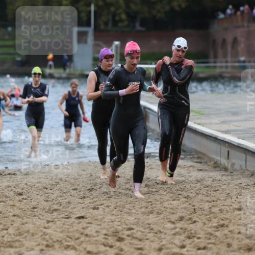 13.09.2026 - Stadtparktriathlon Mo-Foto http://msf.ph/oto/10258084 13.09.2026 11:12:07 Schwimmen 720, 726, 746, 771, 772, 785, 788, 792, 796, 808, 810, 818, 820, 823, 1800 meine-sportfotos.de