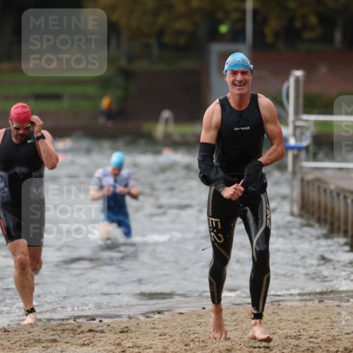 13.09.2026 - Stadtparktriathlon Mo-Foto http://msf.ph/oto/10258086 13.09.2026 11:51:38 Schwimmen 965, 972, 1001, 1036, 1059 meine-sportfotos.de