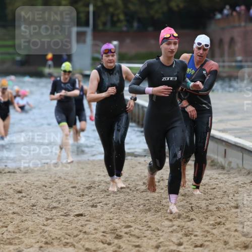13.09.2026 - Stadtparktriathlon Mo-Foto http://msf.ph/oto/10258091 13.09.2026 11:12:07 Schwimmen 720, 726, 746, 771, 772, 785, 788, 792, 796, 808, 810, 818, 820, 823, 1800 meine-sportfotos.de