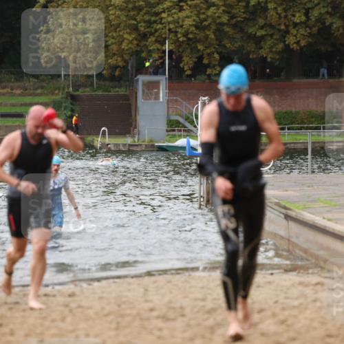 13.09.2026 - Stadtparktriathlon Mo-Foto http://msf.ph/oto/10258093 13.09.2026 11:51:39 Schwimmen 965, 972, 1001, 1036, 1059 meine-sportfotos.de