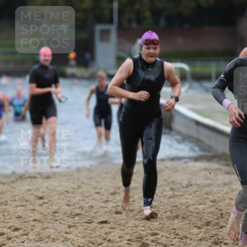 13.09.2026 - Stadtparktriathlon Mo-Foto http://msf.ph/oto/10258094 13.09.2026 11:12:08 Schwimmen 720, 726, 746, 769, 771, 772, 785, 788, 808, 810, 814, 818, 820, 823, 1800 meine-sportfotos.de