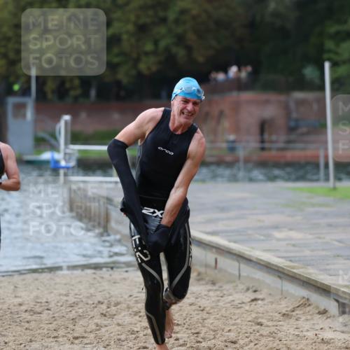 13.09.2026 - Stadtparktriathlon Mo-Foto http://msf.ph/oto/10258099 13.09.2026 11:51:39 Schwimmen 965, 972, 1001, 1036, 1059 meine-sportfotos.de