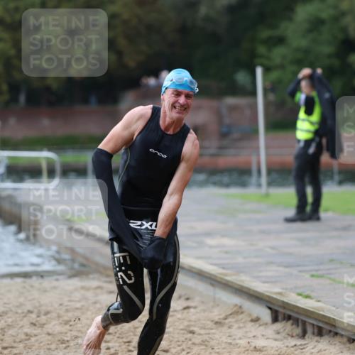 13.09.2026 - Stadtparktriathlon Mo-Foto http://msf.ph/oto/10258100 13.09.2026 11:51:40 Schwimmen 965, 972, 1001, 1036, 1059 meine-sportfotos.de