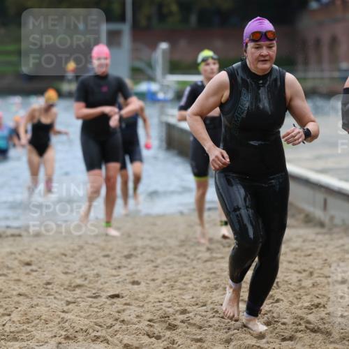13.09.2026 - Stadtparktriathlon Mo-Foto http://msf.ph/oto/10258102 13.09.2026 11:12:09 Schwimmen 720, 726, 746, 769, 771, 772, 785, 788, 808, 810, 814, 818, 820, 823, 1800 meine-sportfotos.de