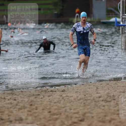 13.09.2026 - Stadtparktriathlon Mo-Foto http://msf.ph/oto/10258114 13.09.2026 11:51:43 Schwimmen 965, 972, 1001, 1036, 1053, 1059 meine-sportfotos.de