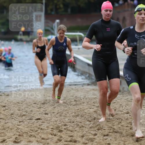 13.09.2026 - Stadtparktriathlon Mo-Foto http://msf.ph/oto/10258118 13.09.2026 11:12:12 Schwimmen 709, 720, 726, 746, 769, 771, 772, 785, 788, 808, 810, 814, 820, 821, 823, 1800 meine-sportfotos.de