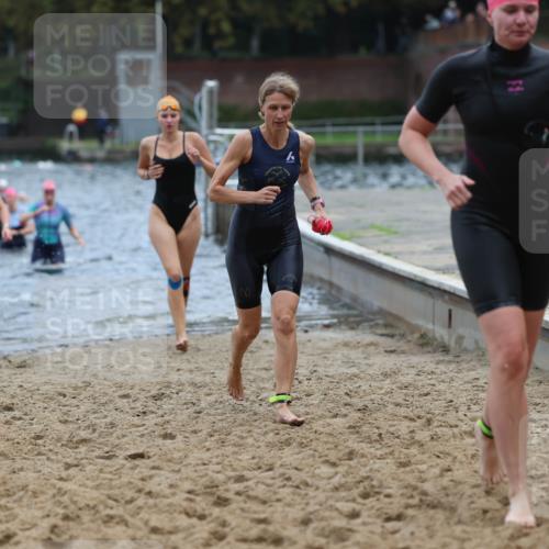 13.09.2026 - Stadtparktriathlon Mo-Foto http://msf.ph/oto/10258120 13.09.2026 11:12:12 Schwimmen 709, 720, 726, 746, 769, 771, 772, 785, 788, 808, 810, 814, 820, 821, 823, 1800 meine-sportfotos.de