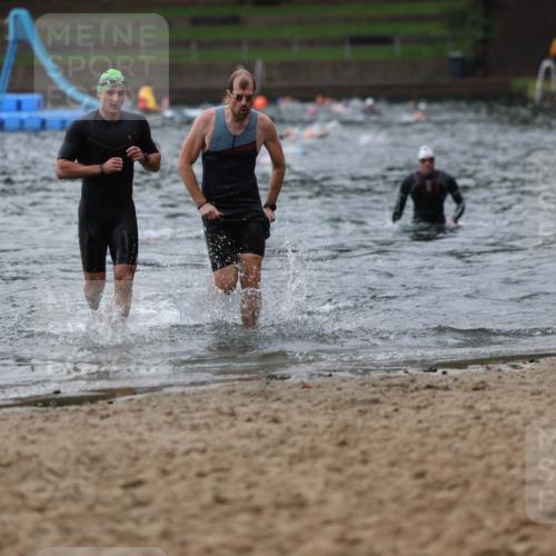 13.09.2026 - Stadtparktriathlon Mo-Foto http://msf.ph/oto/10258123 13.09.2026 11:51:44 Schwimmen 965, 972, 985, 1001, 1036, 1053, 1059 meine-sportfotos.de