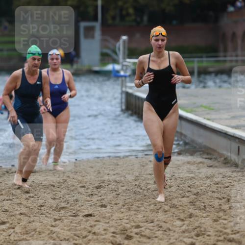 13.09.2026 - Stadtparktriathlon Mo-Foto http://msf.ph/oto/10258135 13.09.2026 11:12:14 Schwimmen 709, 720, 726, 746, 766, 769, 771, 772, 785, 808, 810, 814, 820, 821, 823, 1800 meine-sportfotos.de