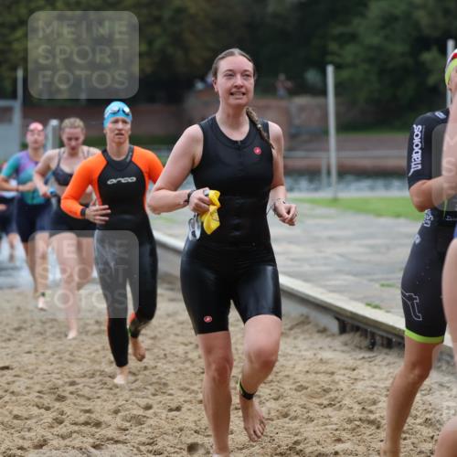 13.09.2026 - Stadtparktriathlon Mo-Foto http://msf.ph/oto/10258171 13.09.2026 11:12:20 Schwimmen 709, 726, 731, 749, 766, 769, 771, 778, 785, 814, 817, 820, 821, 823, 1800 meine-sportfotos.de