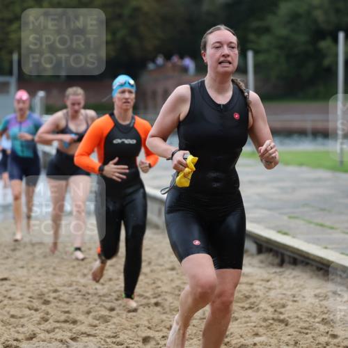 13.09.2026 - Stadtparktriathlon Mo-Foto http://msf.ph/oto/10258175 13.09.2026 11:12:20 Schwimmen 709, 726, 731, 749, 766, 769, 771, 778, 785, 814, 817, 820, 821, 823, 1800 meine-sportfotos.de