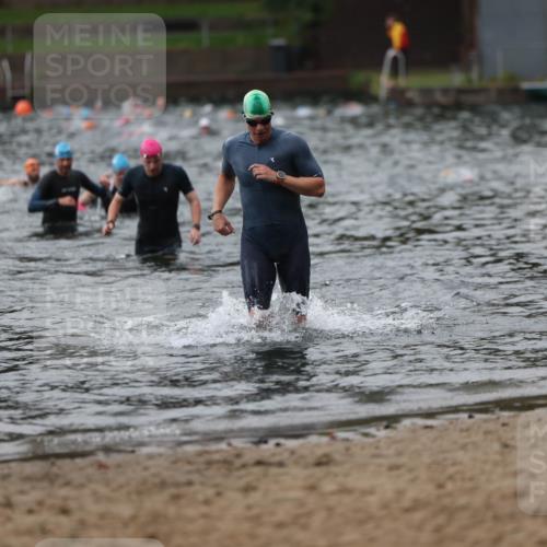 13.09.2026 - Stadtparktriathlon Mo-Foto http://msf.ph/oto/10258185 13.09.2026 11:52:07 Schwimmen 1030 meine-sportfotos.de