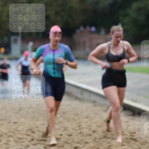 13.09.2026 - Stadtparktriathlon Mo-Foto http://msf.ph/oto/10258190 13.09.2026 11:12:22 Schwimmen 709, 726, 731, 749, 766, 769, 778, 814, 817, 820, 821, 823, 1800 meine-sportfotos.de