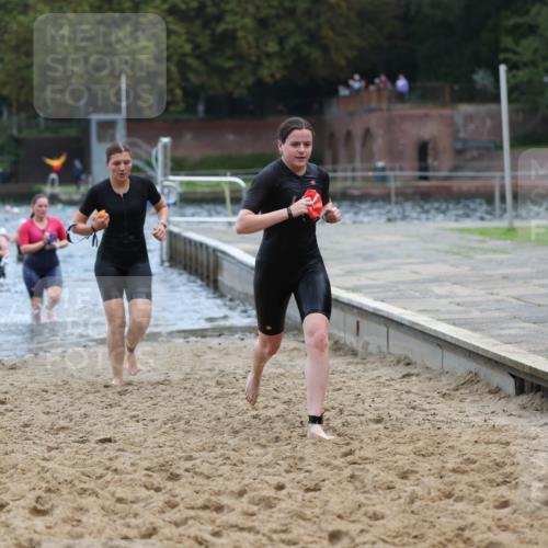 13.09.2026 - Stadtparktriathlon Mo-Foto http://msf.ph/oto/10258226 13.09.2026 11:12:27 Schwimmen 709, 731, 749, 766, 778, 817, 821 meine-sportfotos.de