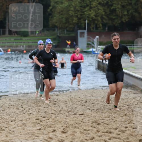 13.09.2026 - Stadtparktriathlon Mo-Foto http://msf.ph/oto/10258234 13.09.2026 11:12:28 Schwimmen 709, 731, 749, 766, 778, 799, 817, 821 meine-sportfotos.de
