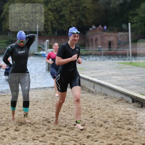 13.09.2026 - Stadtparktriathlon Mo-Foto http://msf.ph/oto/10258254 13.09.2026 11:12:31 Schwimmen 731, 749, 766, 778, 789, 793, 799, 817 meine-sportfotos.de