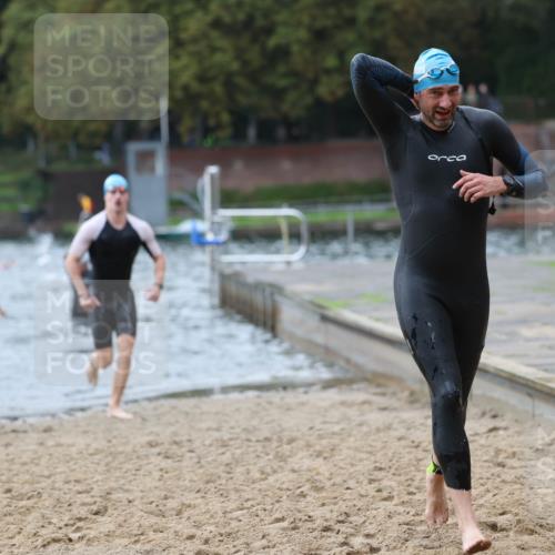 13.09.2026 - Stadtparktriathlon Mo-Foto http://msf.ph/oto/10258263 13.09.2026 11:52:25 Schwimmen 997, 999, 1037, 1048, 1049, 1060 meine-sportfotos.de