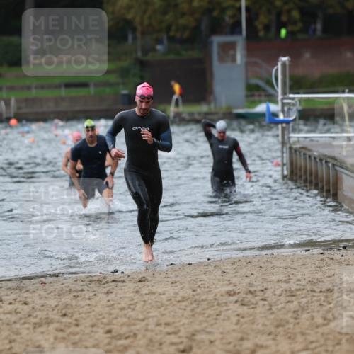 13.09.2026 - Stadtparktriathlon Mo-Foto http://msf.ph/oto/10258273 13.09.2026 11:52:27 Schwimmen 958, 997, 999, 1037, 1049, 1060 meine-sportfotos.de