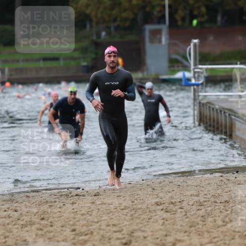 13.09.2026 - Stadtparktriathlon Mo-Foto http://msf.ph/oto/10258277 13.09.2026 11:52:28 Schwimmen 958, 964, 997, 999, 1009, 1037, 1049, 1060 meine-sportfotos.de