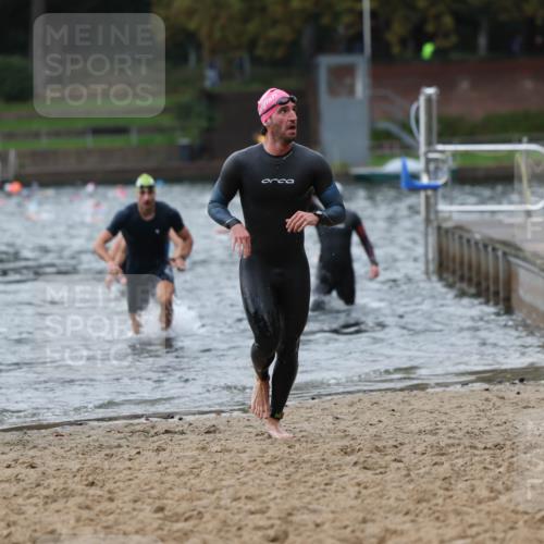 13.09.2026 - Stadtparktriathlon Mo-Foto http://msf.ph/oto/10258281 13.09.2026 11:52:29 Schwimmen 958, 964, 997, 999, 1009, 1037, 1049 meine-sportfotos.de