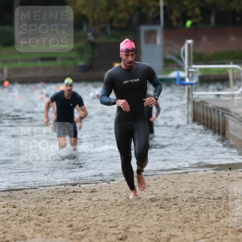 13.09.2026 - Stadtparktriathlon Mo-Foto http://msf.ph/oto/10258283 13.09.2026 11:52:29 Schwimmen 958, 964, 997, 999, 1009, 1037, 1049 meine-sportfotos.de