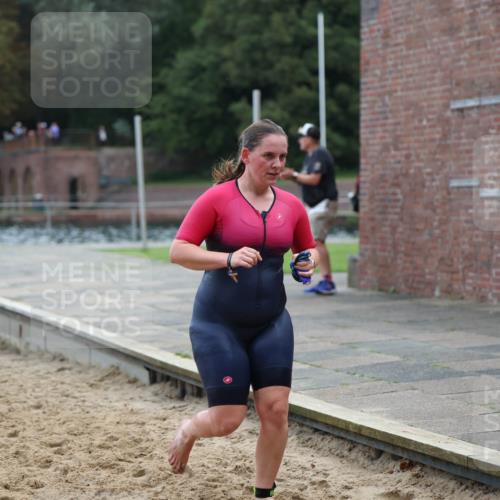 13.09.2026 - Stadtparktriathlon Mo-Foto http://msf.ph/oto/10258288 13.09.2026 11:12:35 Schwimmen 731, 749, 789, 793, 799, 817 meine-sportfotos.de