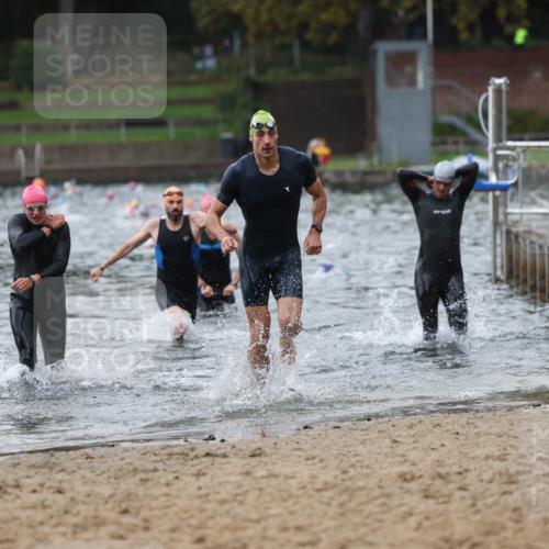 13.09.2026 - Stadtparktriathlon Mo-Foto http://msf.ph/oto/10258290 13.09.2026 11:52:31 Schwimmen 958, 964, 997, 999, 1009, 1037, 1049 meine-sportfotos.de
