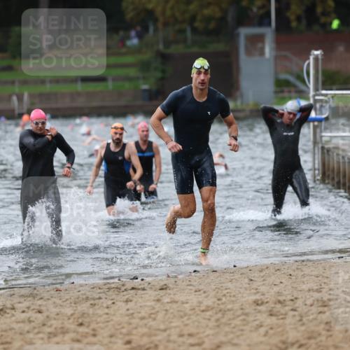 13.09.2026 - Stadtparktriathlon Mo-Foto http://msf.ph/oto/10258294 13.09.2026 11:52:31 Schwimmen 958, 964, 997, 999, 1009, 1037, 1049 meine-sportfotos.de