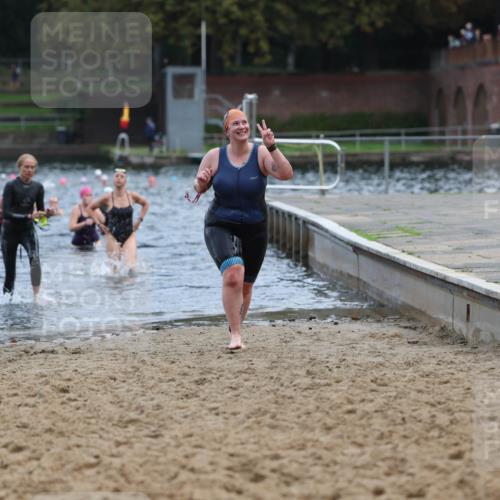 13.09.2026 - Stadtparktriathlon Mo-Foto http://msf.ph/oto/10258304 13.09.2026 11:12:38 Schwimmen 713, 731, 789, 793, 799 meine-sportfotos.de