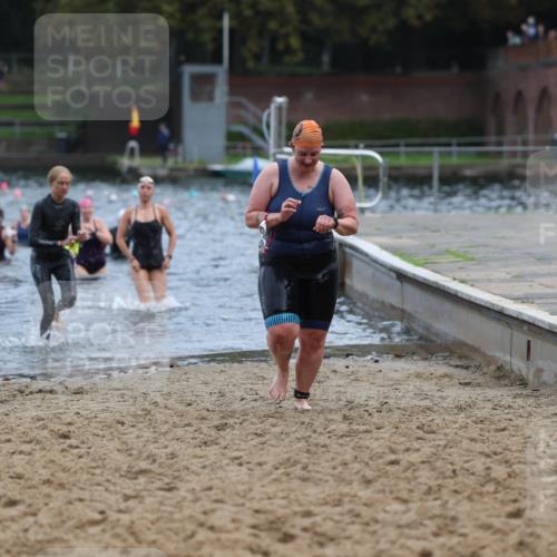 13.09.2026 - Stadtparktriathlon Mo-Foto http://msf.ph/oto/10258309 13.09.2026 11:12:38 Schwimmen 713, 731, 789, 793, 799 meine-sportfotos.de