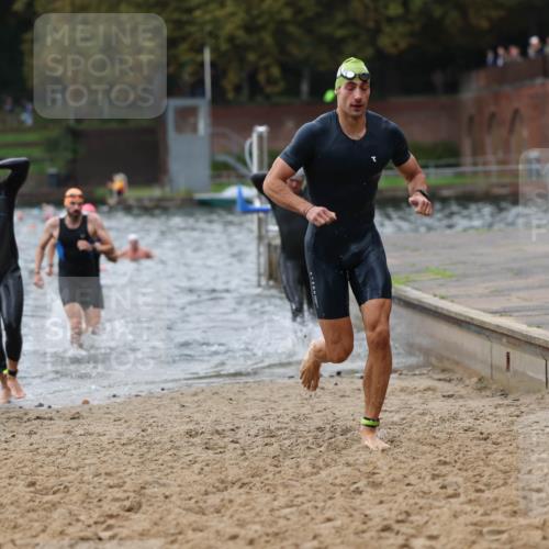 13.09.2026 - Stadtparktriathlon Mo-Foto http://msf.ph/oto/10258310 13.09.2026 11:52:34 Schwimmen 958, 964, 999, 1009, 1037, 1049 meine-sportfotos.de