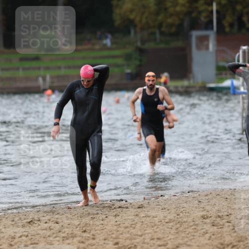 13.09.2026 - Stadtparktriathlon Mo-Foto http://msf.ph/oto/10258313 13.09.2026 11:52:35 Schwimmen 958, 964, 999, 1009, 1037, 1049 meine-sportfotos.de
